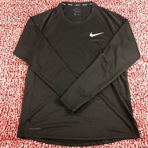 🎉🎀😊 Host Pick 😊🎀🎉 - Men’s Nike Pro Shirt